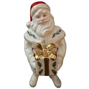 Lenox Santas Macy's Gift Figurine 2015 Santa Claus With Gift Box 7" Tall Porcela